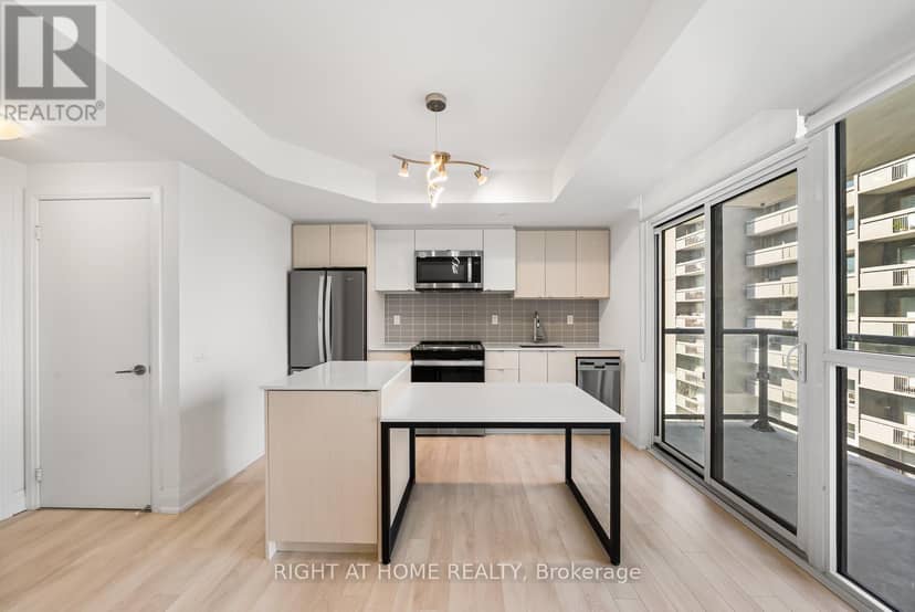 1511 - 1461 Lawrence Avenue W, Toronto, photo 4