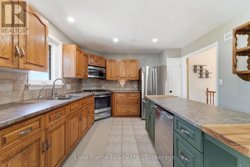 349 South Delhi Street — photo 10 of 34