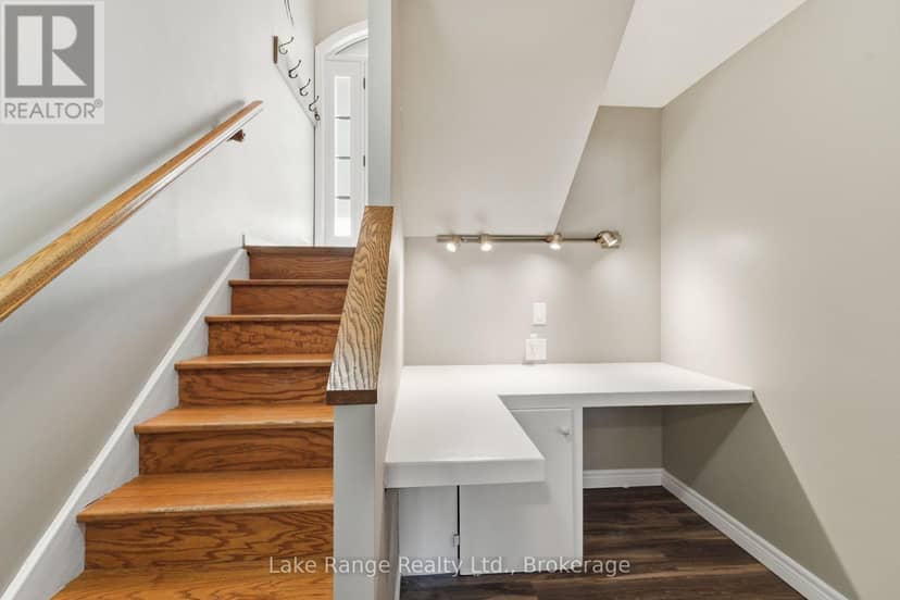 349 South Delhi Street — photo 16 of 34
