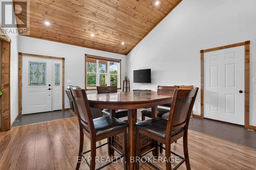 1020 Hill Road — photo 15 of 40