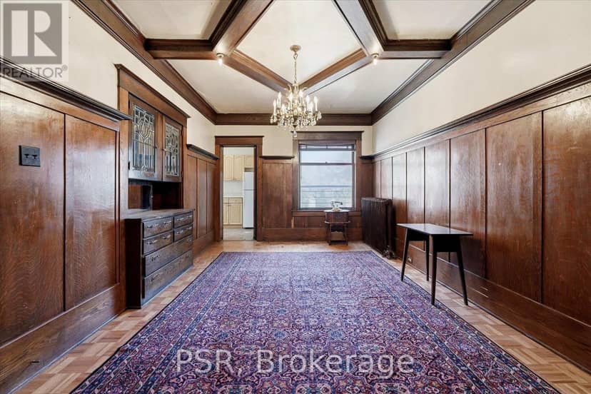 67 Oakwood Avenue — photo 10 of 40