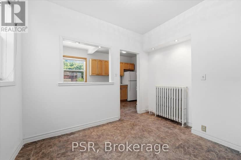 67 Oakwood Avenue — photo 16 of 40