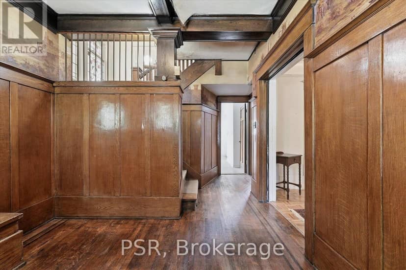 67 Oakwood Avenue — photo 5 of 40