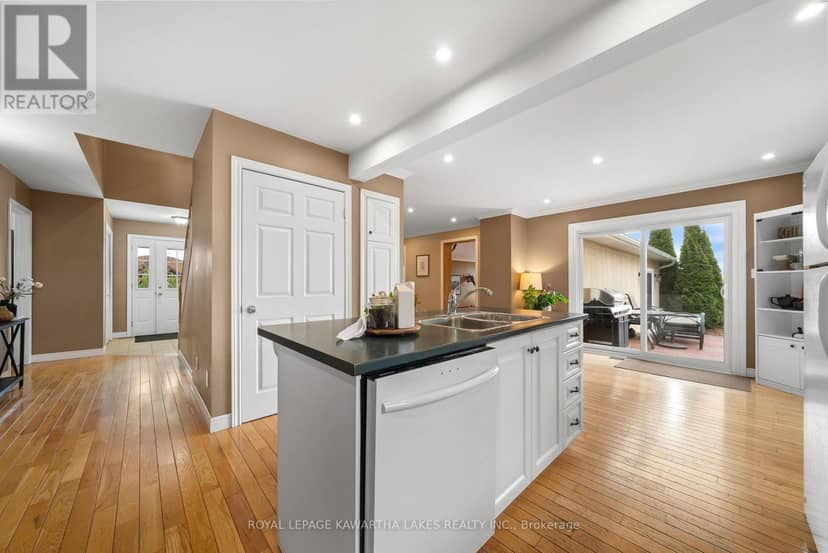 890 Woodville Road — photo 14 of 40
