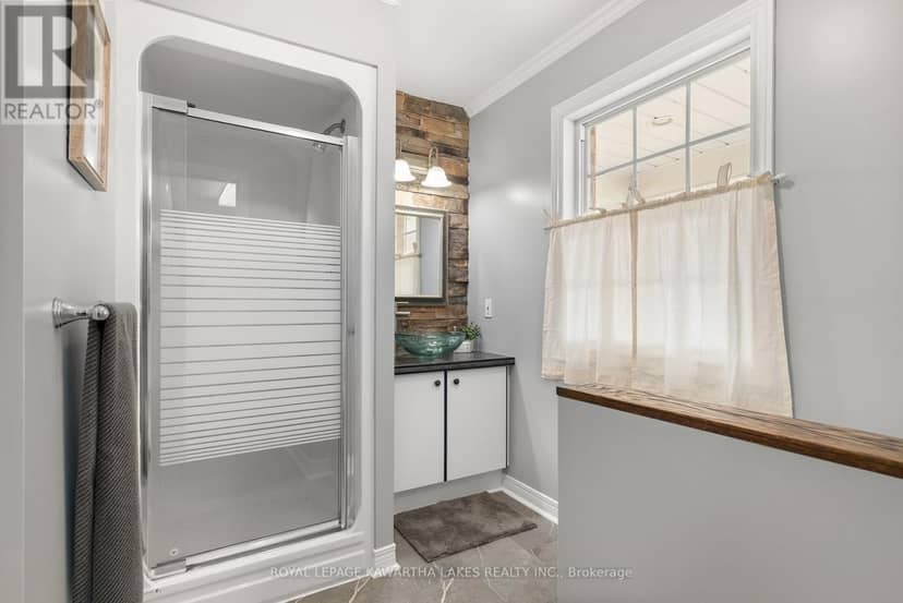 890 Woodville Road — photo 19 of 40