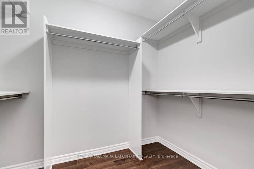 114 - 120 Prestige Circle — photo 21 of 35