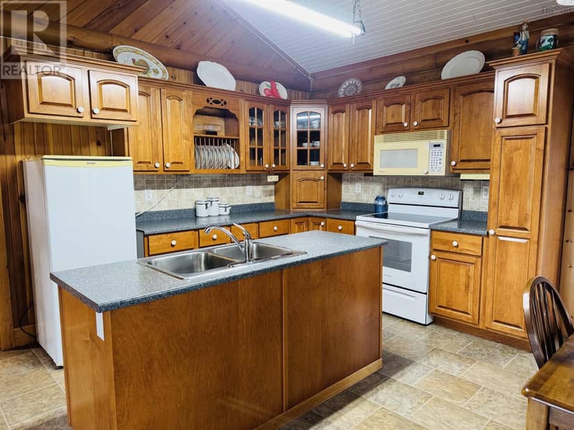 2661 Canaan Road — photo 8 of 32