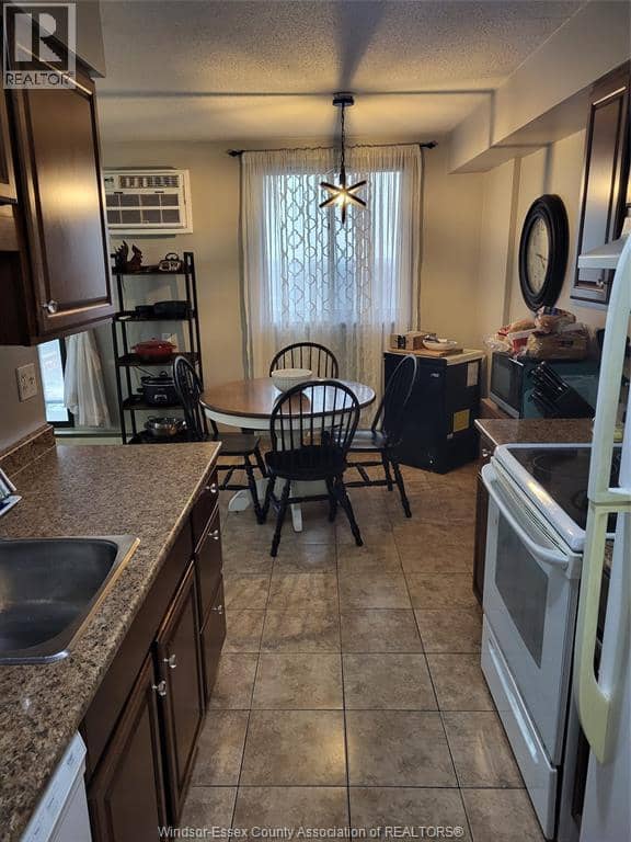 150 PARK STREET Unit# 2212 — photo 7 of 19