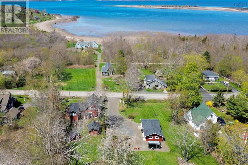 646 Highway 1, Smiths Cove, photo 2