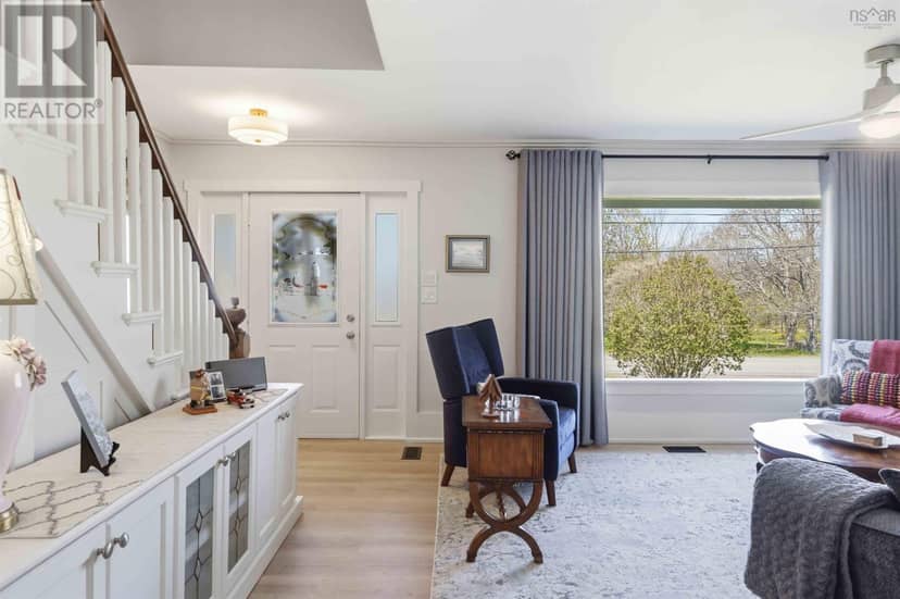 646 Highway 1, Smiths Cove, photo 7