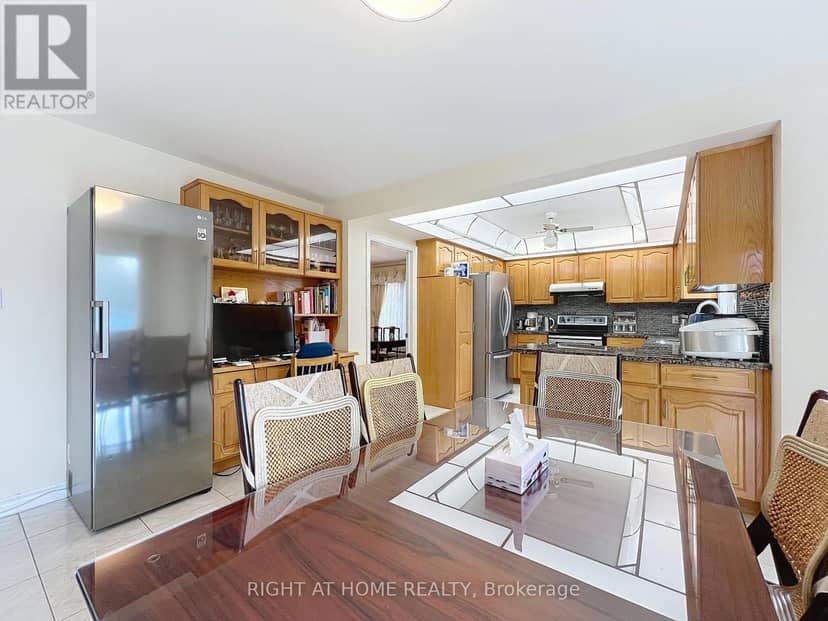 150 Holmes Avenue — photo 15 of 40