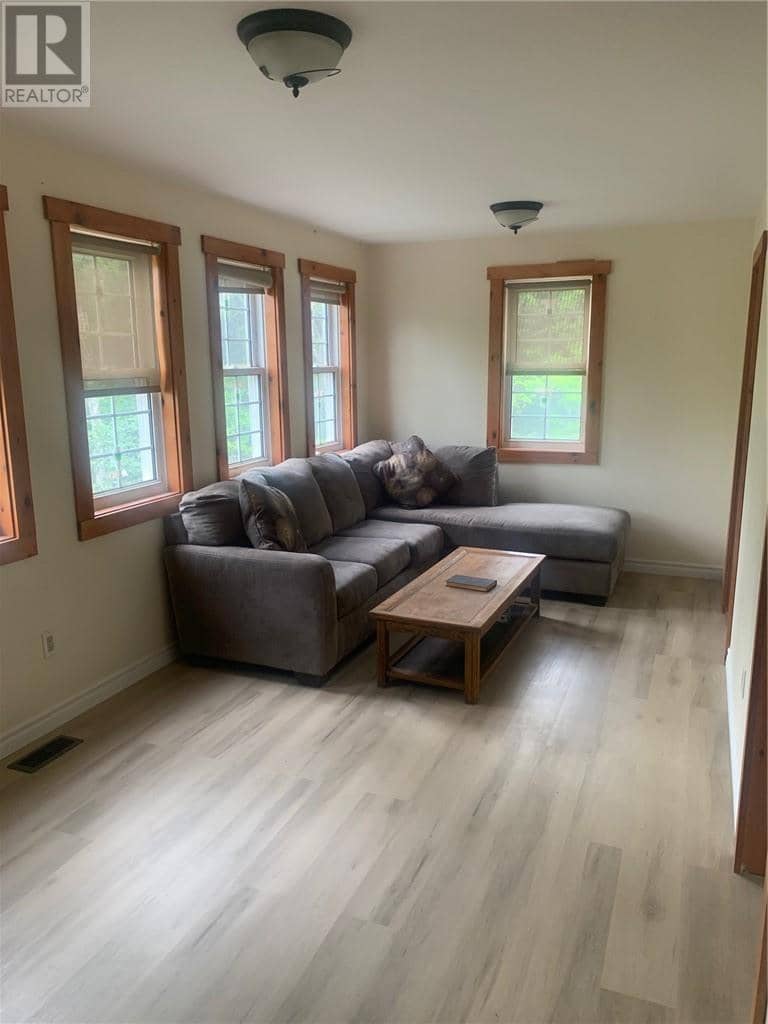 1183 B-1 Antonen — photo 29 of 35