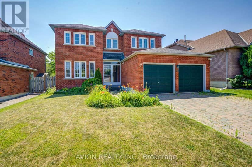 29 Charrington Crescent — photo 3 of 40