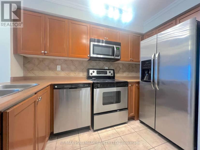 33 Lodgeway Drive, Vaughan, photo 4