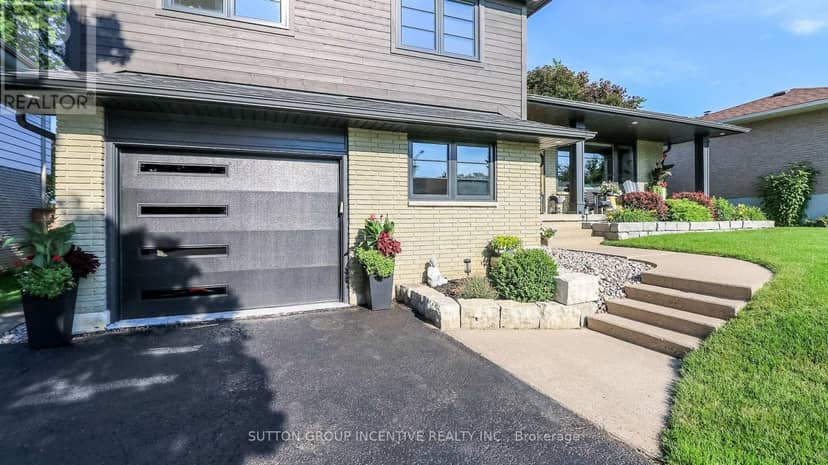 40 Varden Avenue — photo 2 of 38