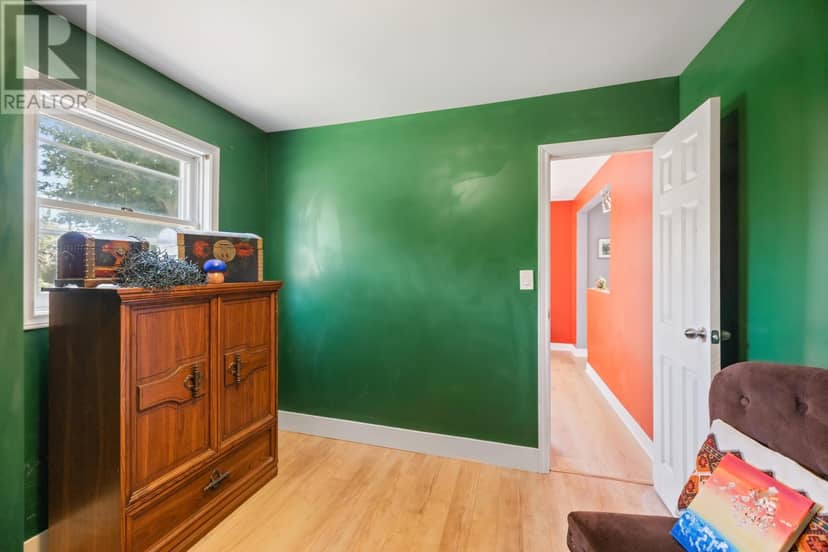 36 Bonavista Drive — photo 12 of 40