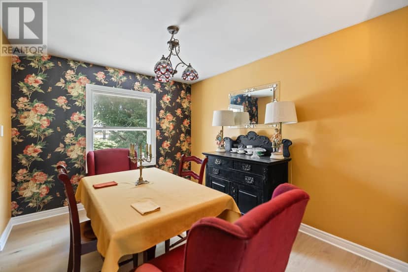 36 Bonavista Drive — photo 17 of 40