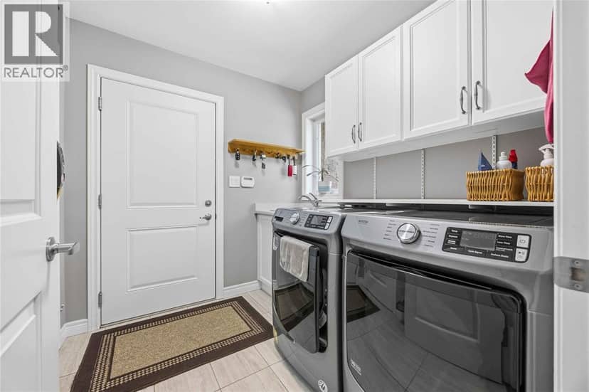212 Basquiat Crescent — photo 20 of 40