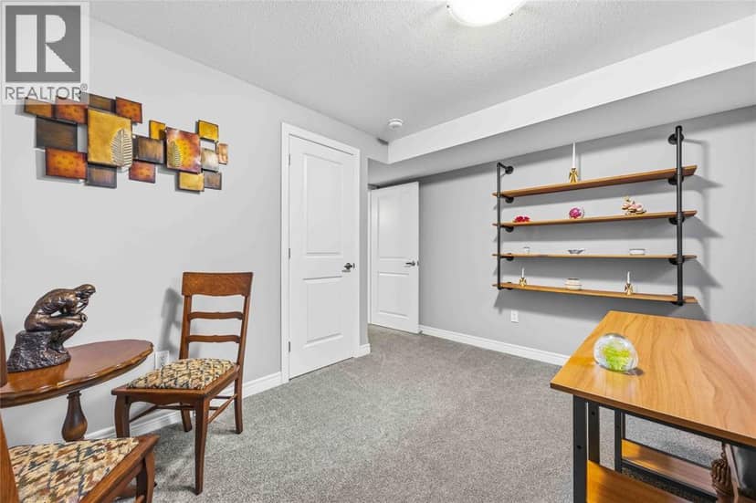 212 Basquiat Crescent — photo 37 of 40