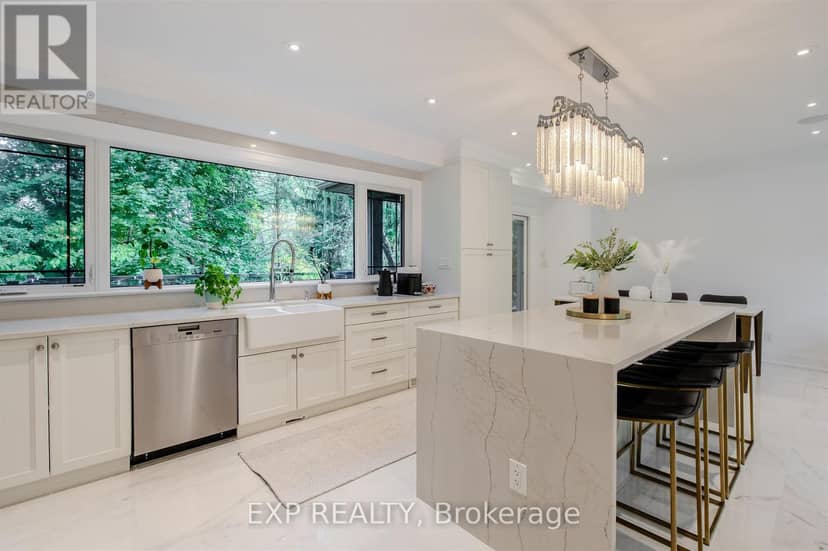 467 Caesar Avenue — photo 8 of 26