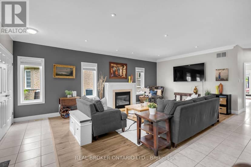 41 Harmer Crescent, Blandford-Blenheim, photo 4
