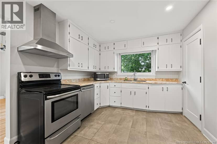 86 Poirier Drive — photo 7 of 40
