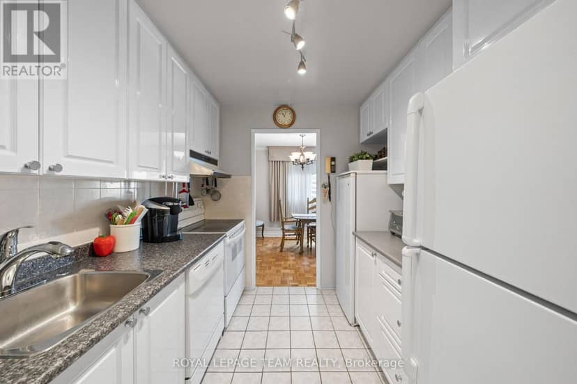 1010 - 2625 Regina Street — photo 12 of 40