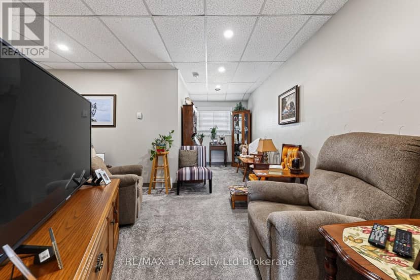 4 Washington Street — photo 23 of 39
