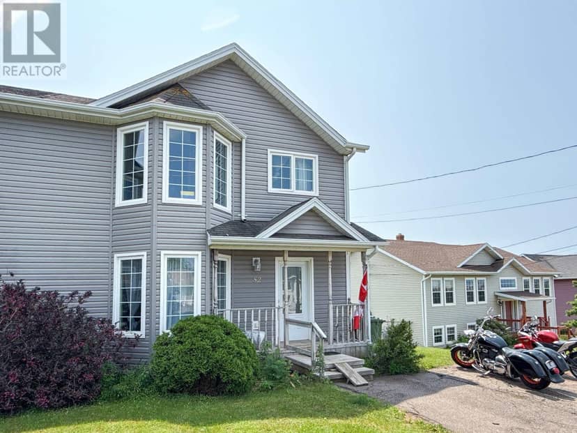 52 Parent Street — photo 2 of 40