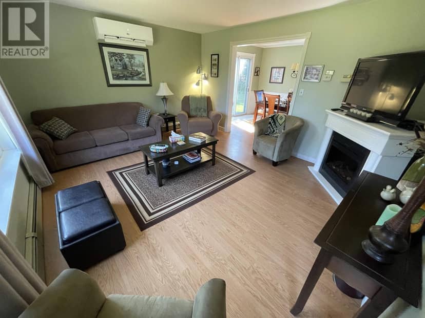 568 MILL RIVER EAST Road — photo 13 of 40