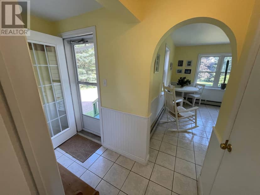 568 MILL RIVER EAST Road — photo 9 of 40