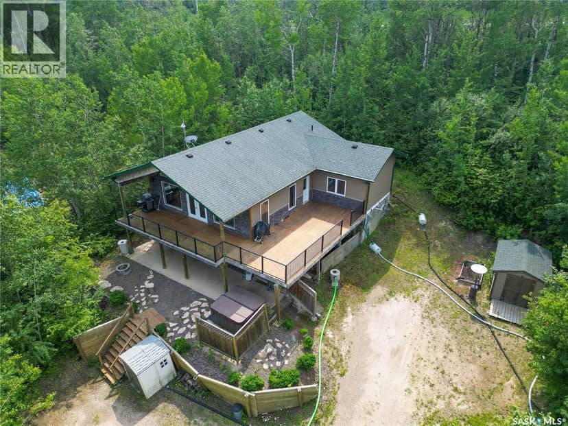 130 Carwin Park DRIVE — photo 3 of 31