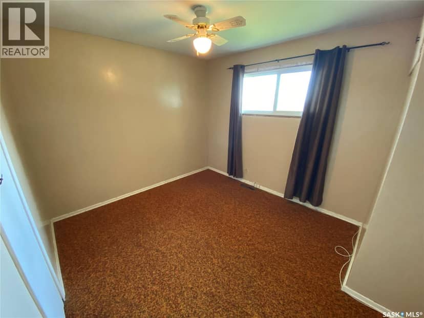 386 4th Avenue N, Yorkton, photo 5