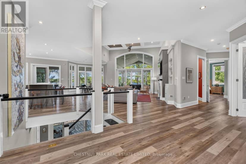 2458 Wilkinson Road, Dysart et al, photo 5