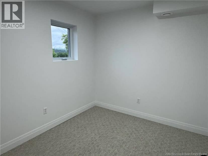 61 Hospital Street — photo 26 of 40