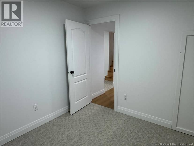 61 Hospital Street — photo 27 of 40