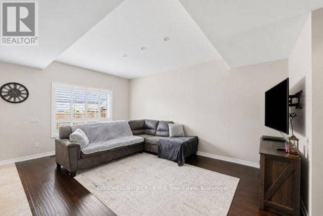 283 Rollings Street — photo 12 of 26