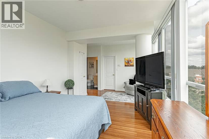 80 PORT Street E Unit# 515 — photo 21 of 37