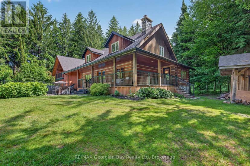 19 Kingfisher Crescent — photo 1 of 40