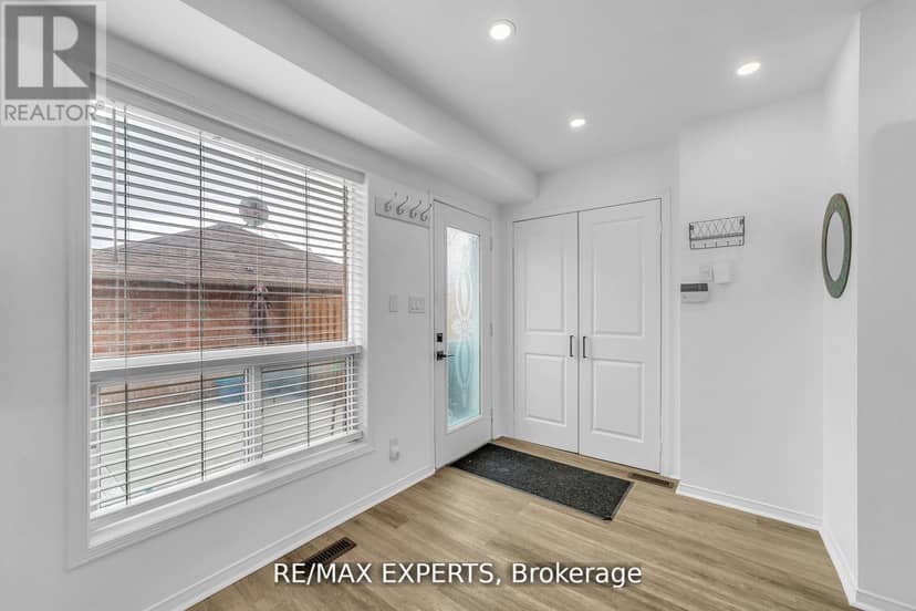 87 - 35 Malta Avenue — photo 23 of 40