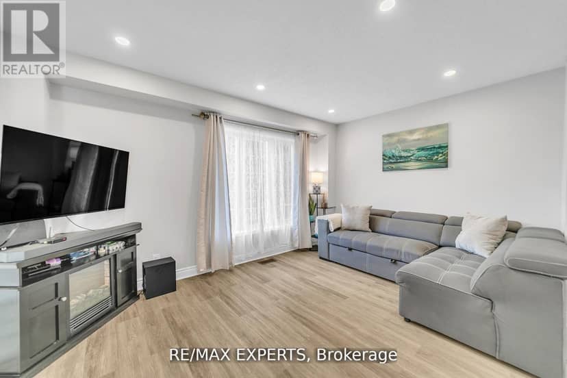87 - 35 Malta Avenue — photo 8 of 40