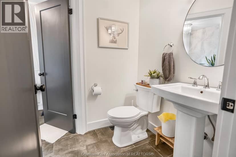 10338 Croton Line — photo 17 of 40
