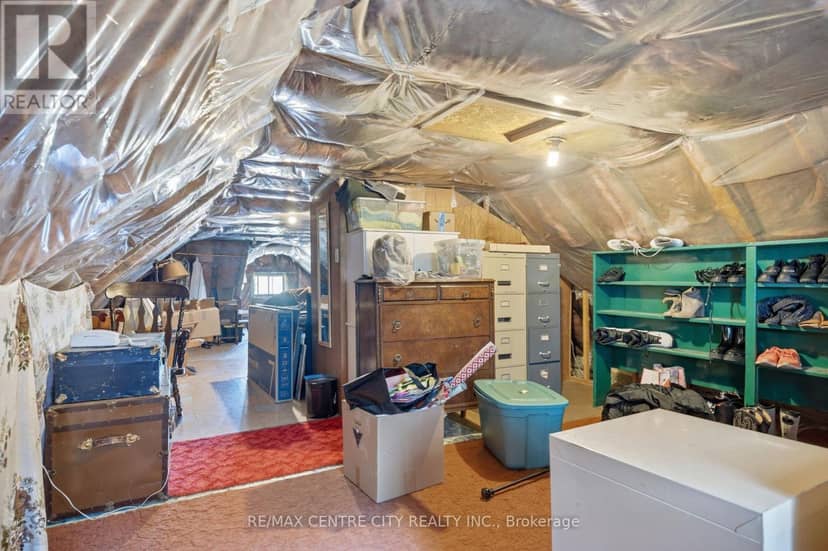 64 Linwood Street — photo 20 of 31