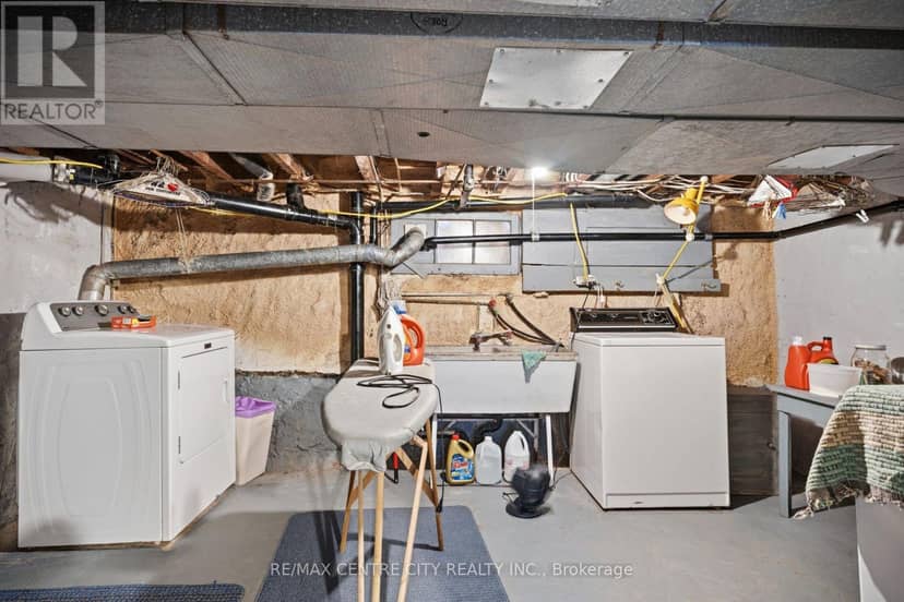 64 Linwood Street — photo 24 of 31