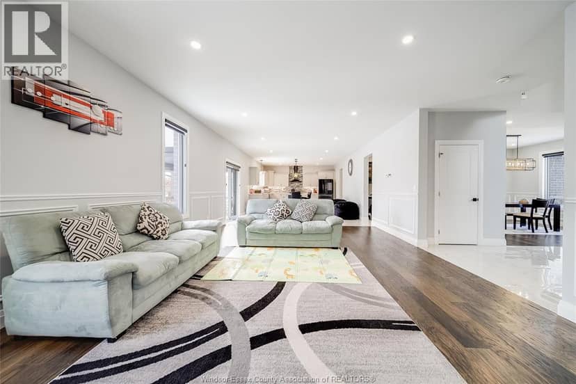 4433 Belmont — photo 9 of 40