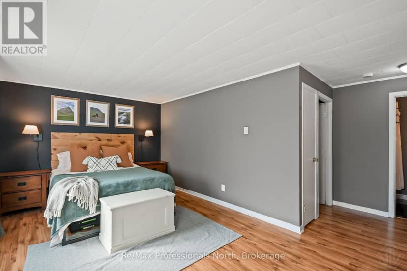 775 Muskoka Beach Road — photo 16 of 40