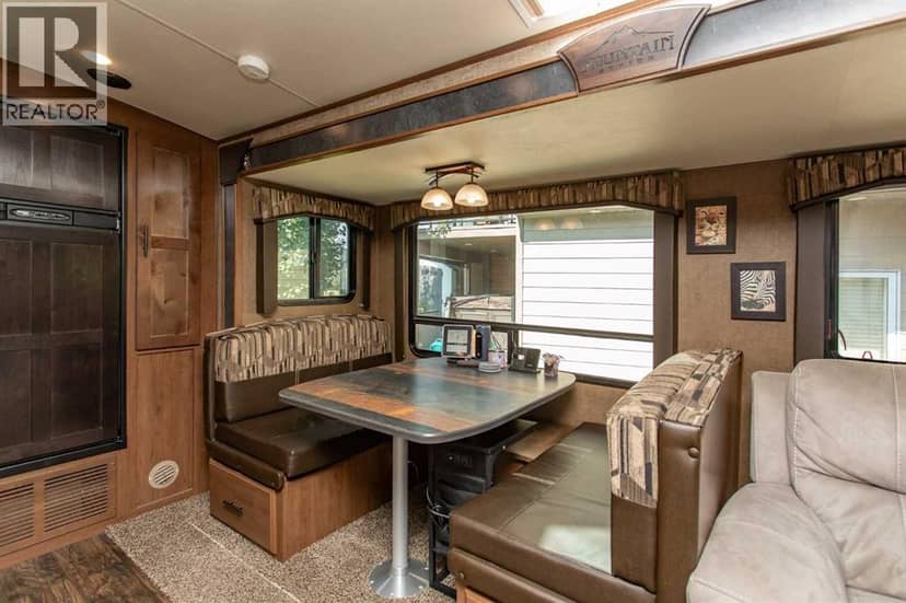4034, 25054 South Pine Lake Road, Rural Red Deer County, photo 8