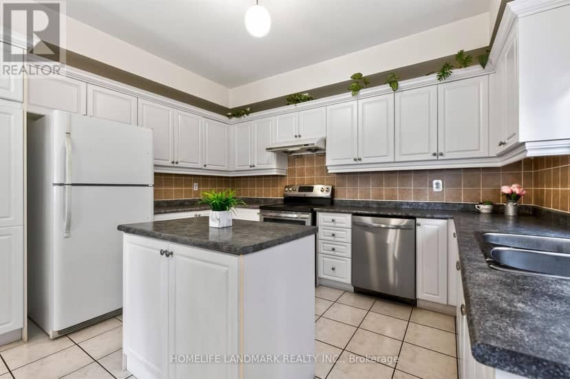 218 Ridgecrest Road — photo 12 of 40