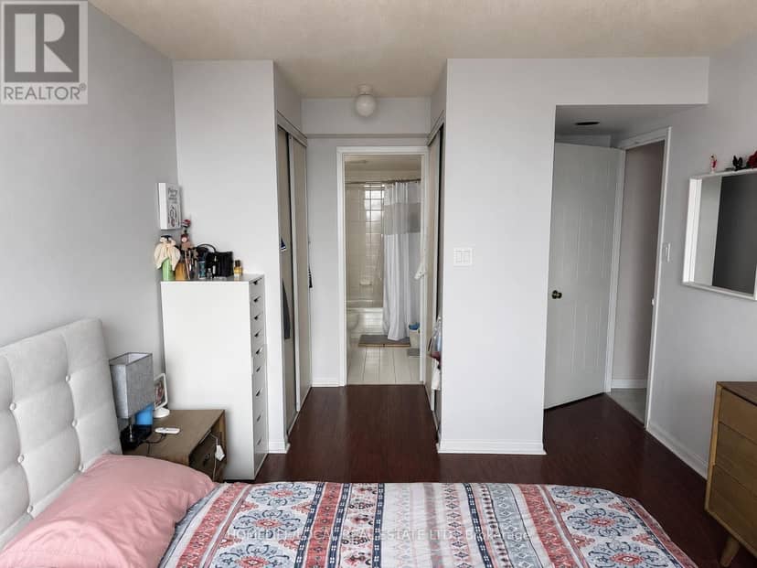#1402 - 3 Hickory Tree Road — photo 11 of 21