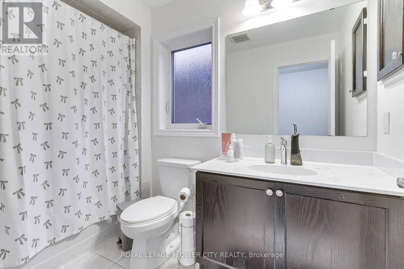 101 Huguenot Road — photo 21 of 31
